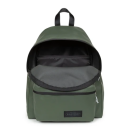 Σακίδιο Πλάτης Day Pak'r 100% Πολυεστέρας 40x30x18cm 24lt Laptop 14″ Υδροαπωθητικό Ανακλαστικά Tarp Forest — Eastpak